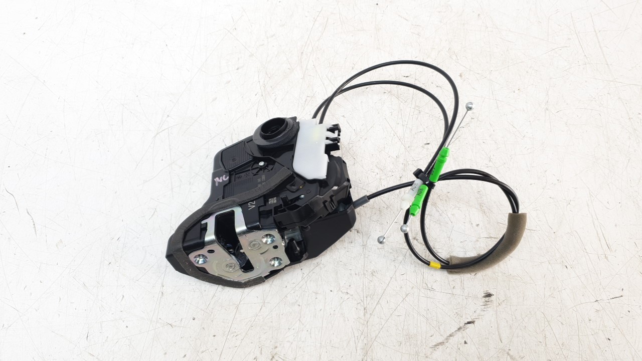 CERRADURA PUERTA TRASERA IZQUIERDA 69060F4130 