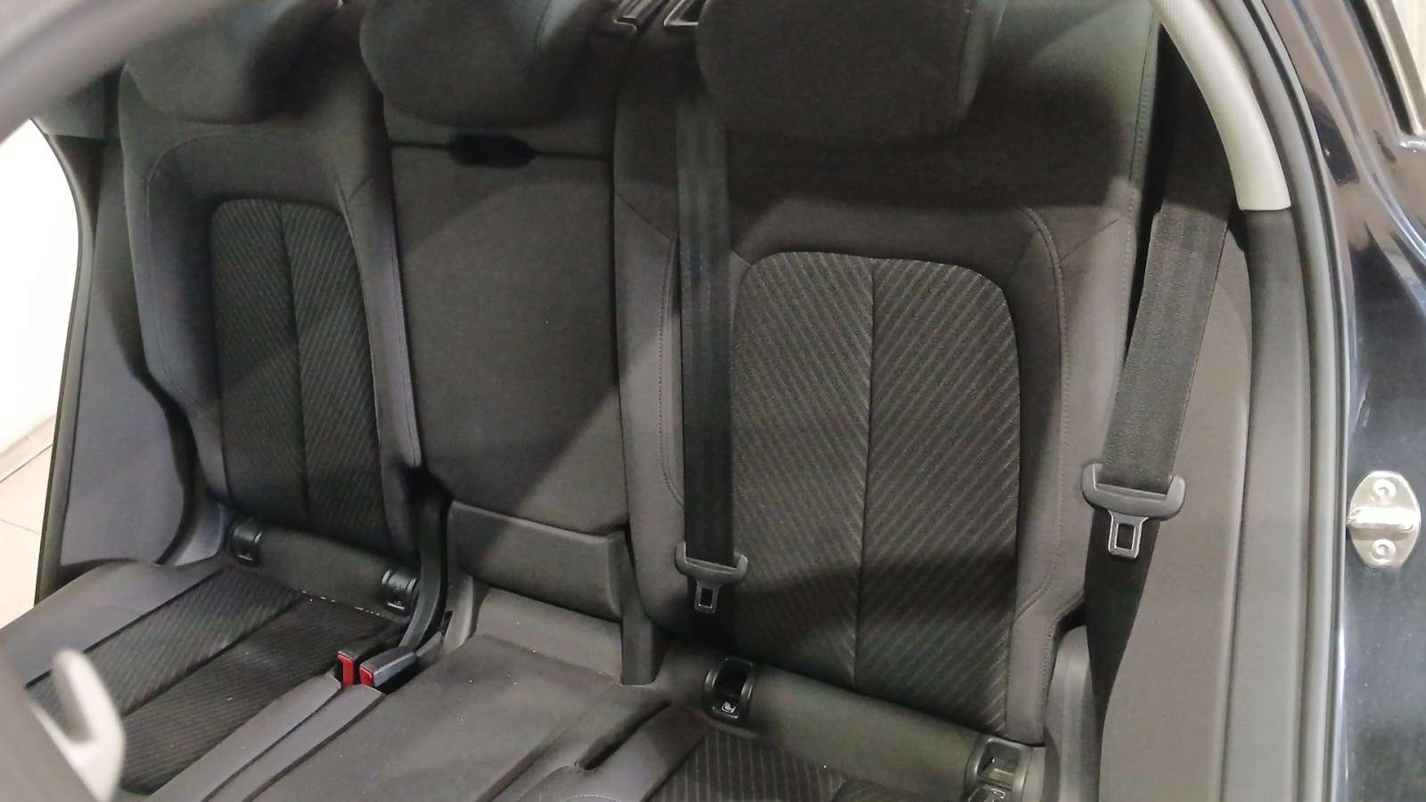 ASIENTO TRASERO 80A883107B 80A883107B 