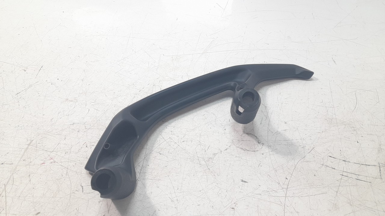 AGARRADERA TRASERA BBW2474A00P4 