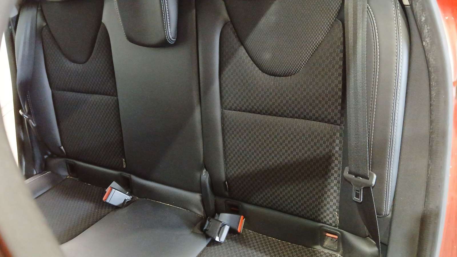 ASIENTO TRASERO MEDIO 886010473R 886010473R 