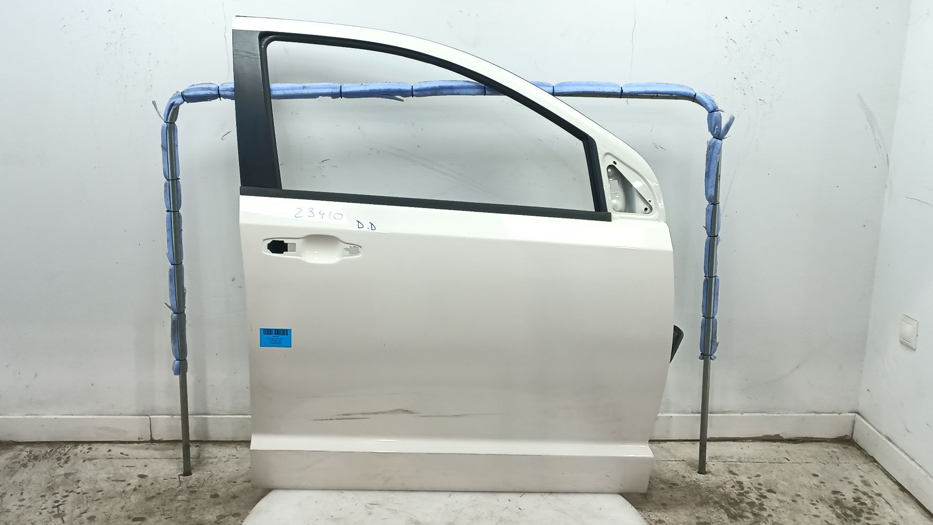 PUERTA DELANTERA DERECHA K68067470AI K68067470AI 