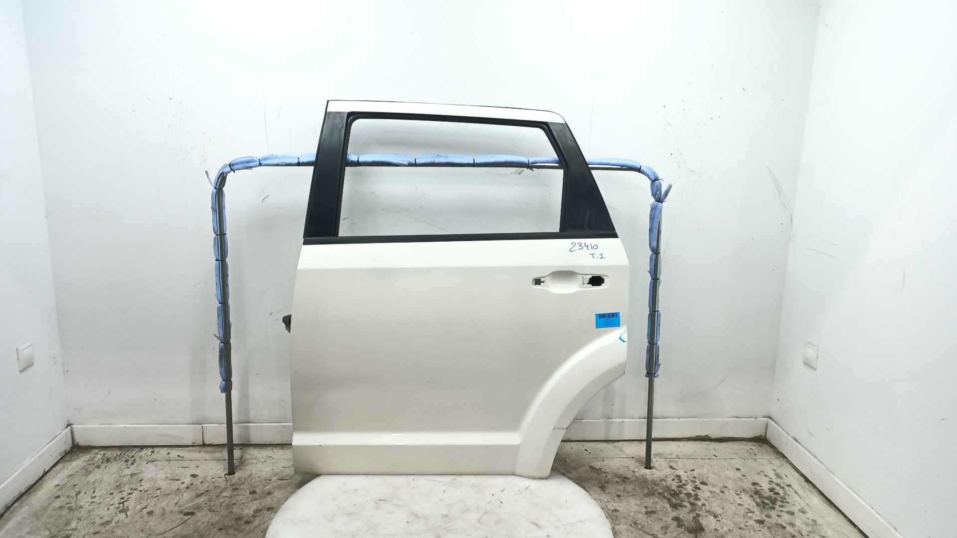 PUERTA TRASERA IZQUIERDA K68067473AI K68067473AI 