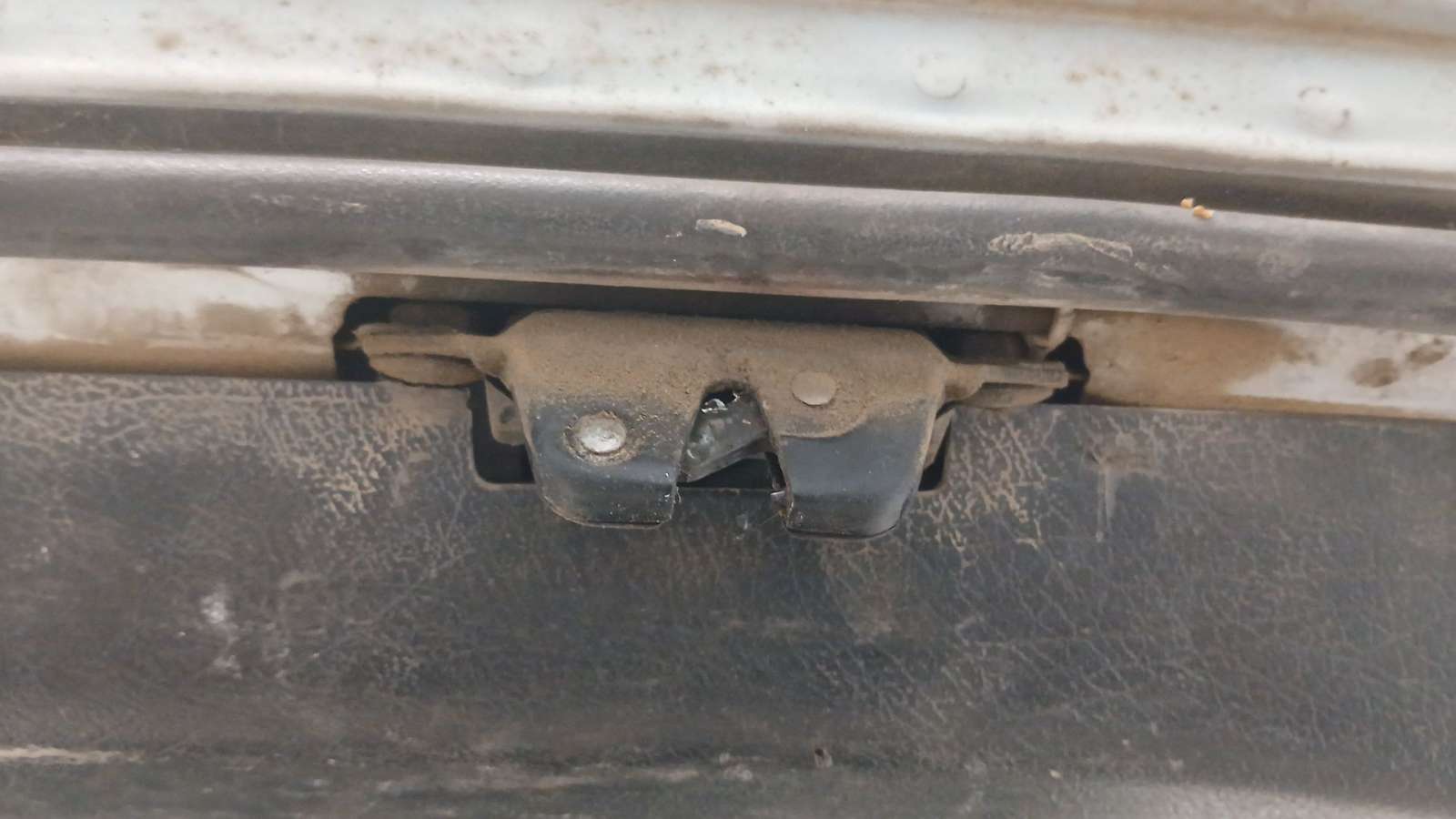 CERRADURA MALETERO / PORTON PEUGEOT PARTNER Monospace (5_, G_) 1996-2015 (871958 1768601)