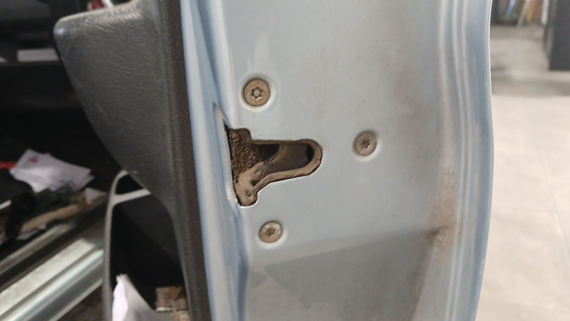 CERRADURA PUERTA DELANTERA DERECHA PEUGEOT PARTNER Monospace (5_, G_) 1996-2015 (9136J4 1768602)