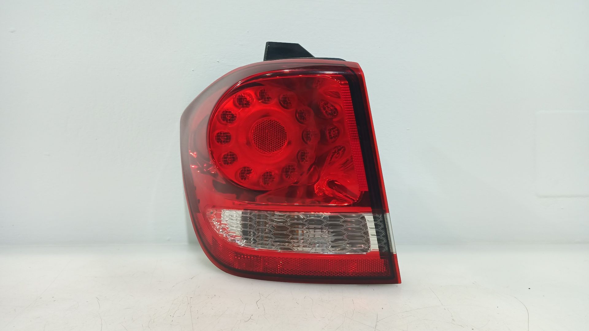 PILOTO TRASERO IZQUIERDO K68078481AD 68078481AD 