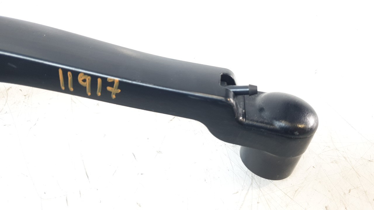 BRAZO LIMPIA DELANTERO IZQUIERDO BCKA67321 