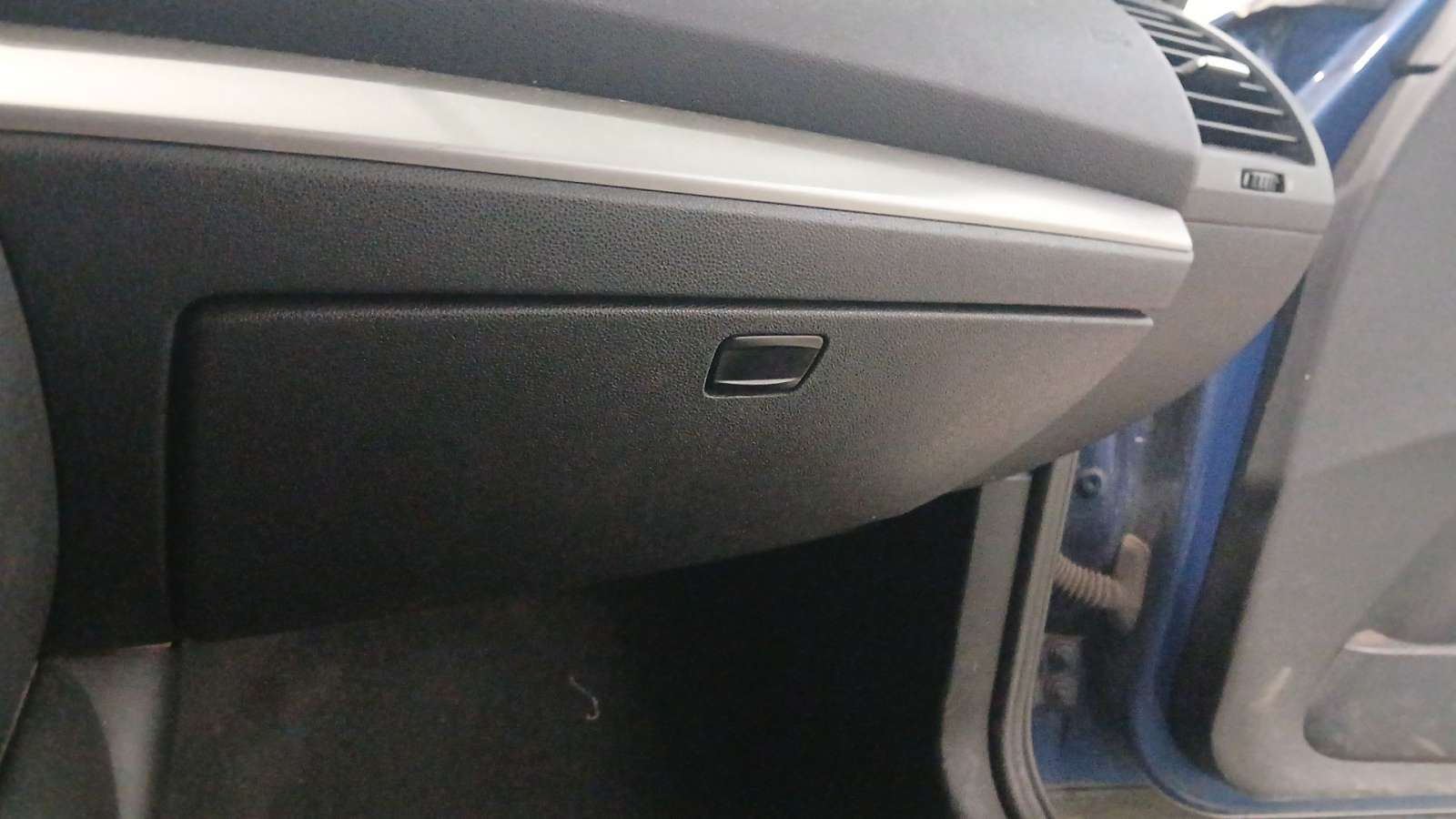 GUANTERA BMW 1 (E87) 2003-2013 (51167135697 1770735)