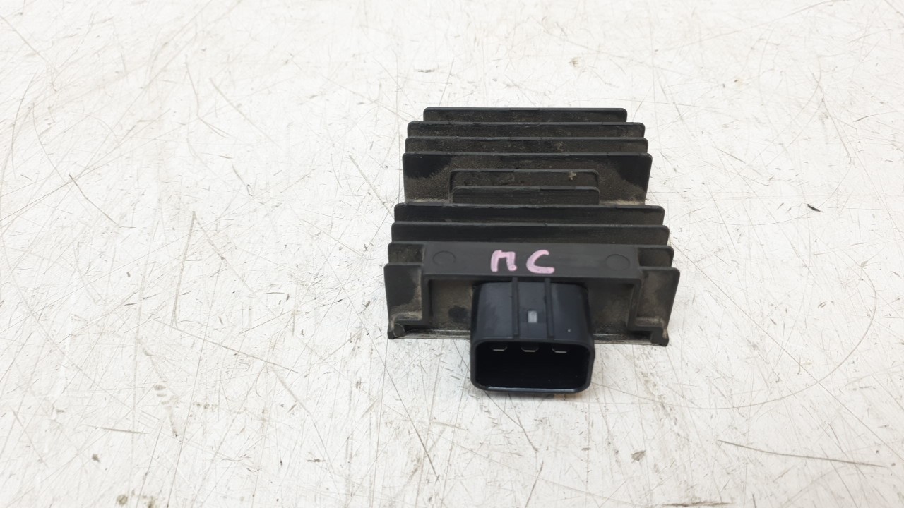 REGULADOR DE CORRIENTE 5VX81960000 