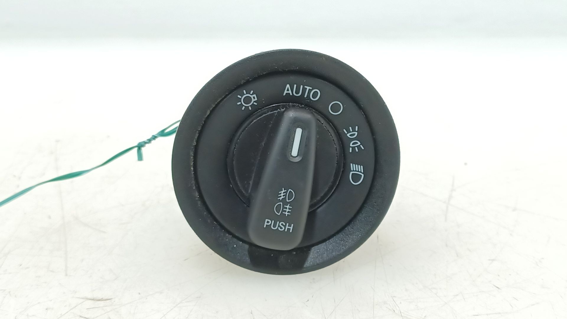 MANDO LUCES K68041761AD 68041761AC 