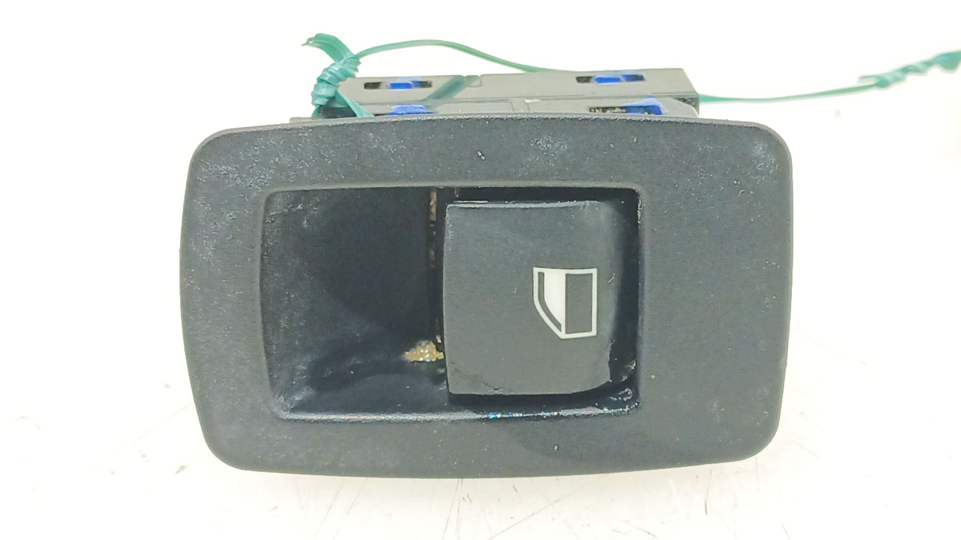 MANDO ELEVALUNAS TRASERO DERECHO 61319208106 9208106 