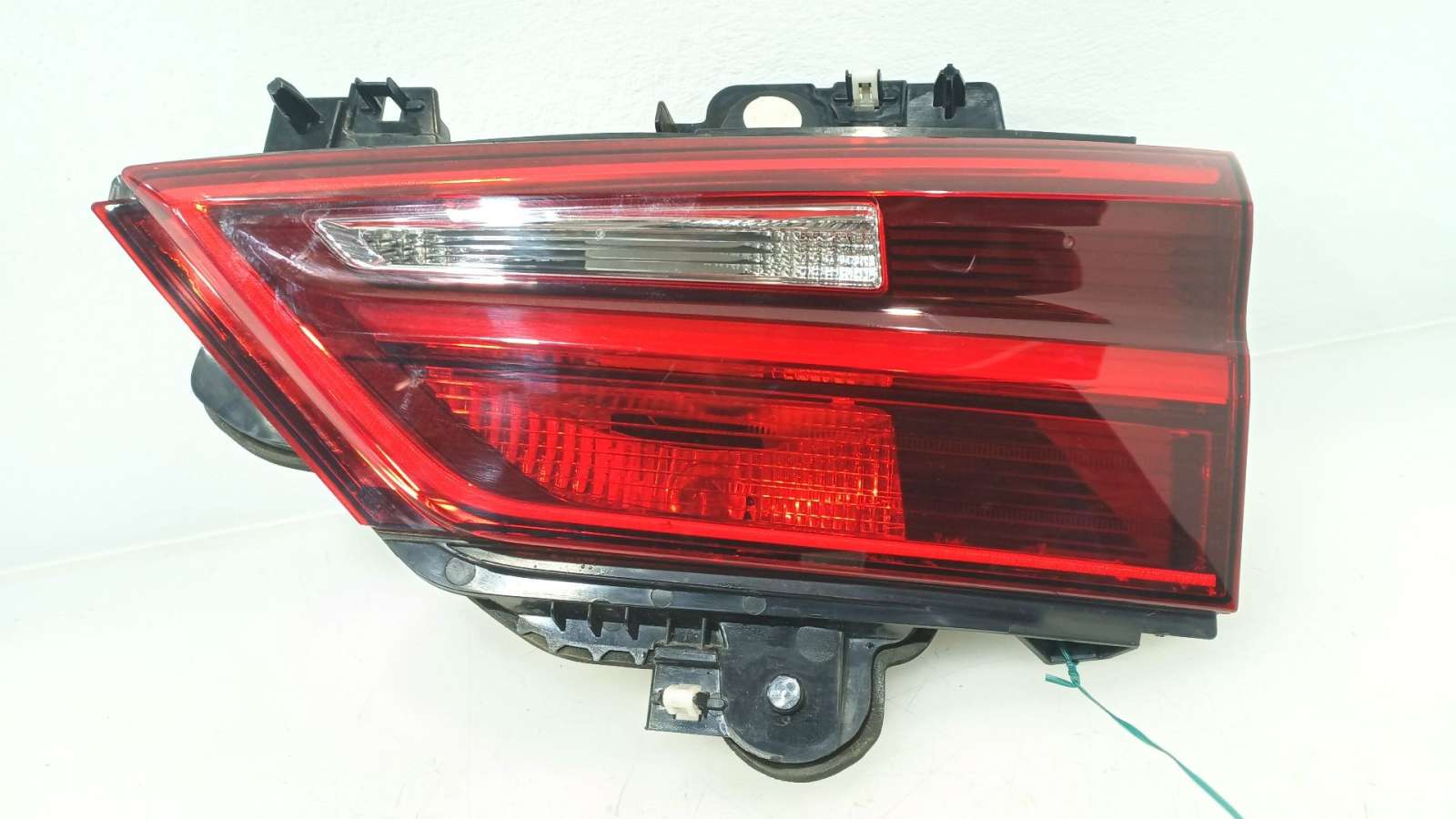 PILOTO TRASERO DERECHO INTERIOR 63217465510 7465510 