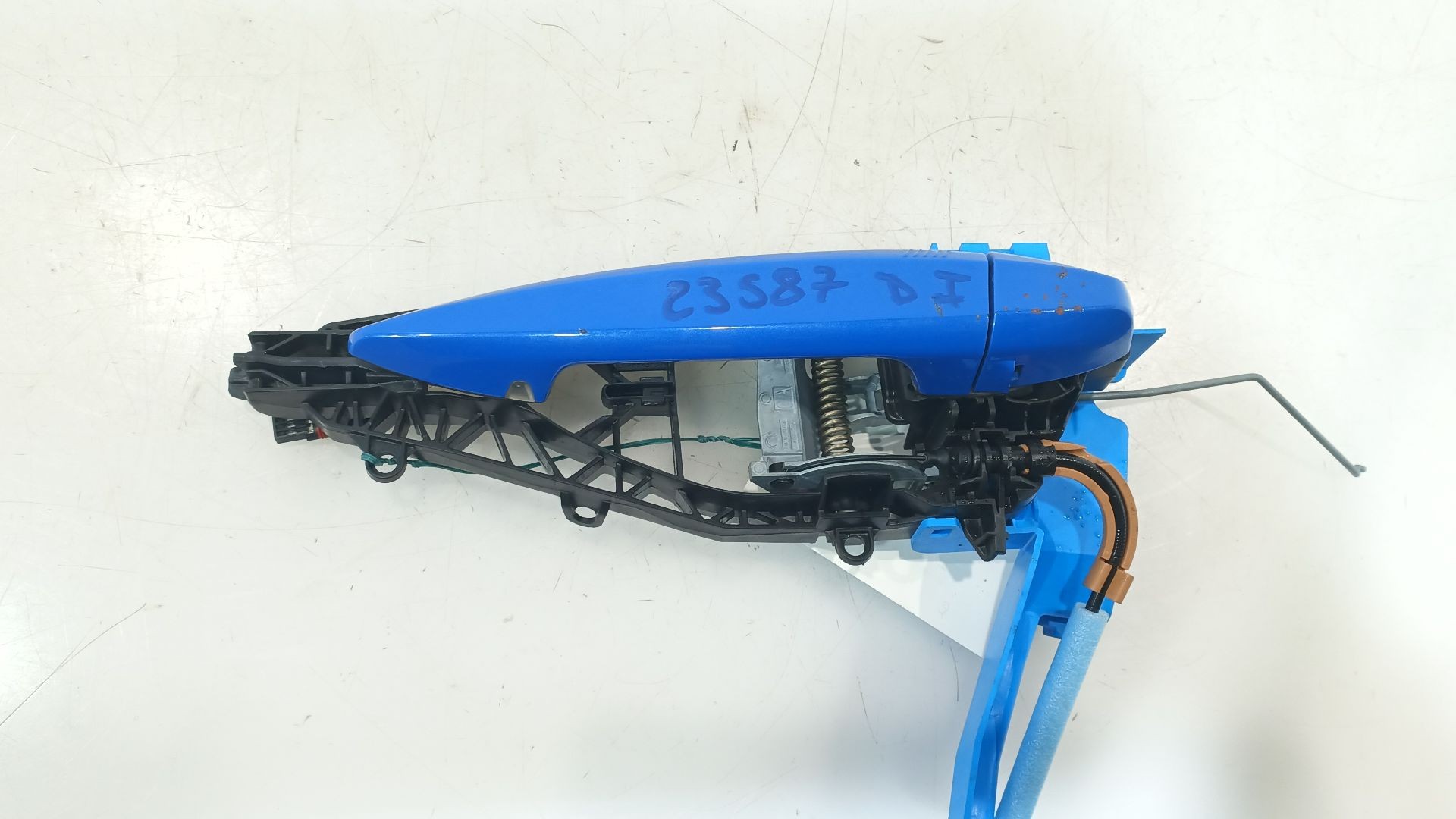 MANETA EXTERIOR DELANTERA IZQUIERDA 51217433843 51217433843 