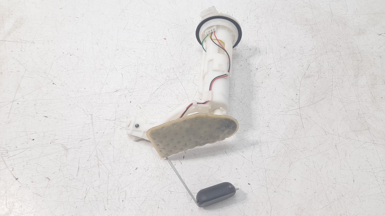 BOMBA COMBUSTIBLE 16700K35V01 