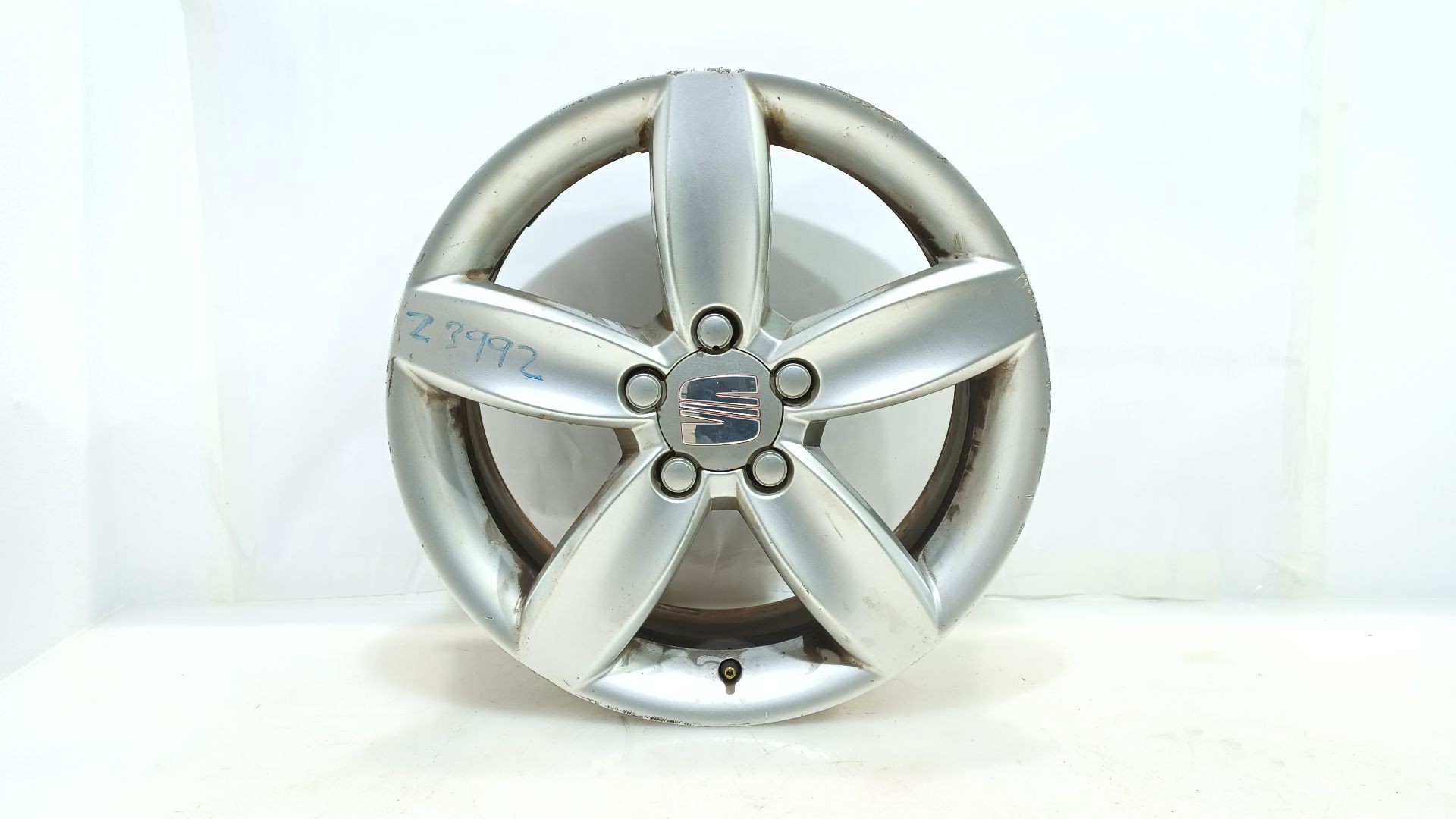 LLANTA DELANTERA DERECHA 1P0601025H 1P0601025H 