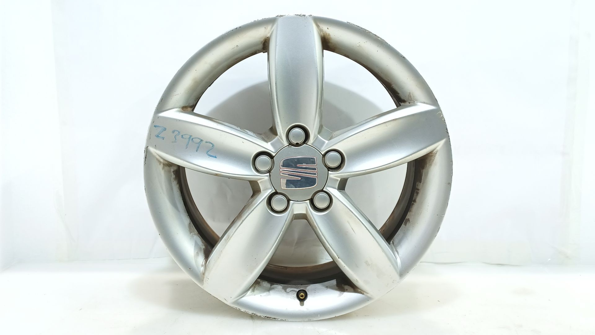 LLANTA DELANTERA DERECHA 1P0601025H 1P0601025H 