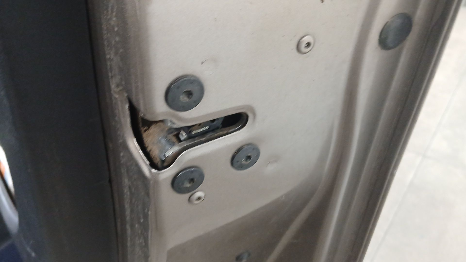 CERRADURA PUERTA DELANTERA DERECHA RENAULT GRAND SCÉNIC III (JZ0/1_) 2009- (805020006R 1773352)