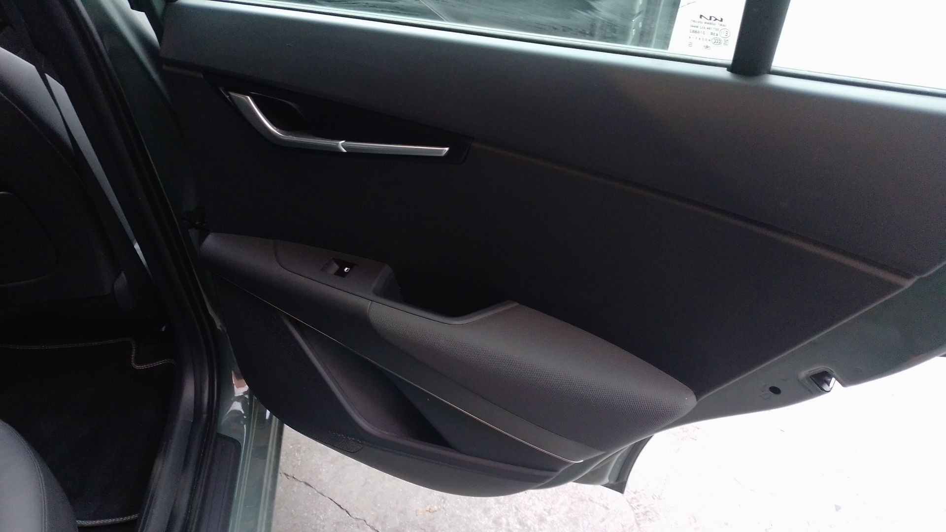 ELEVALUNAS TRASERO DERECHO 83480AT000 