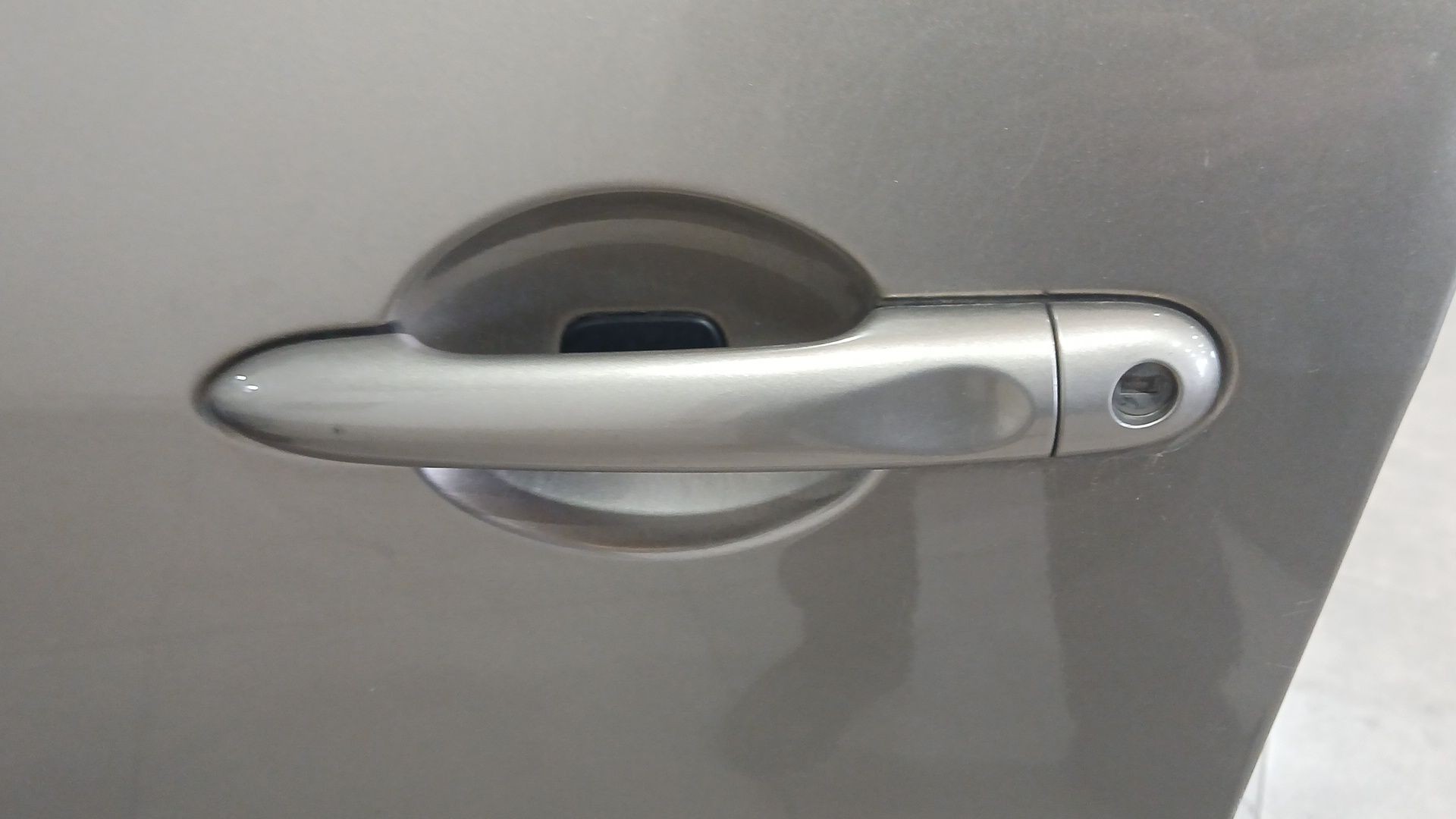 MANETA EXTERIOR DELANTERA IZQUIERDA RENAULT GRAND SCÉNIC III (JZ0/1_) 2009- (806B04979R 1773393)