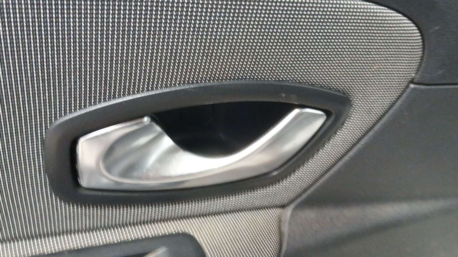 MANETA INTERIOR TRASERA IZQUIERDA RENAULT GRAND SCÉNIC III (JZ0/1_) 2009- (826730001R 1773400)