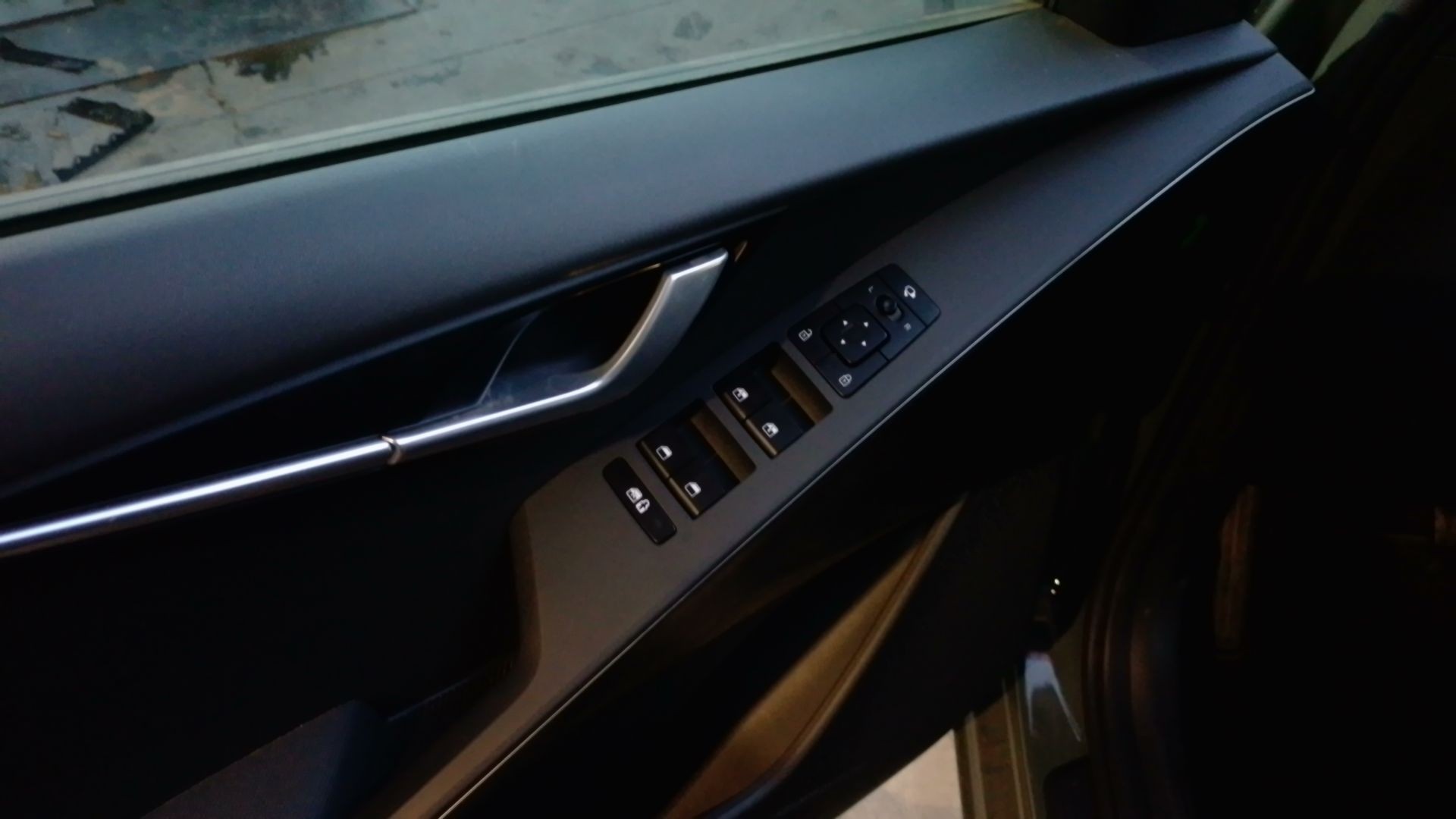 MANDO ELEVALUNAS DELANTERO IZQUIERDO KIA NIRO II (SG2) 2022- (93571AT200 1497921)