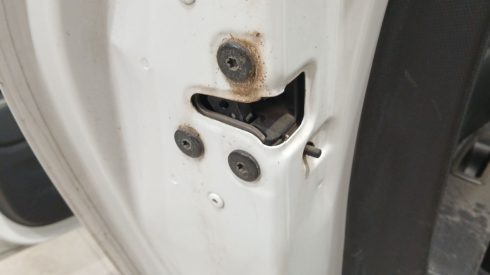 CERRADURA PUERTA TRASERA IZQUIERDA RENAULT CLIO IV (BH_) 2012- (825019504R 1773828)