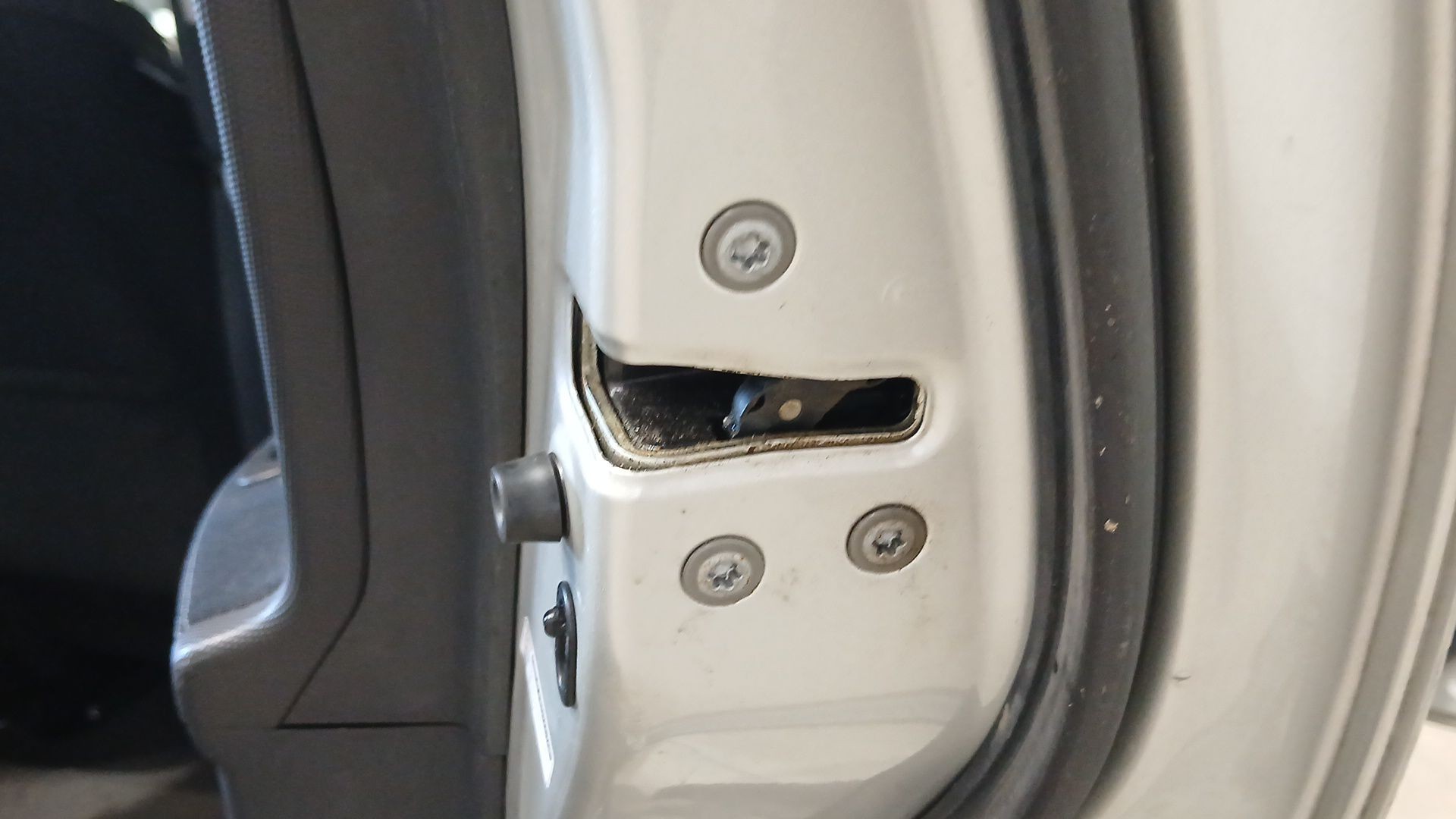 CERRADURA PUERTA TRASERA DERECHA TOYOTA AURIS (_E15_) 2006-2012 (6905002180 1772688)