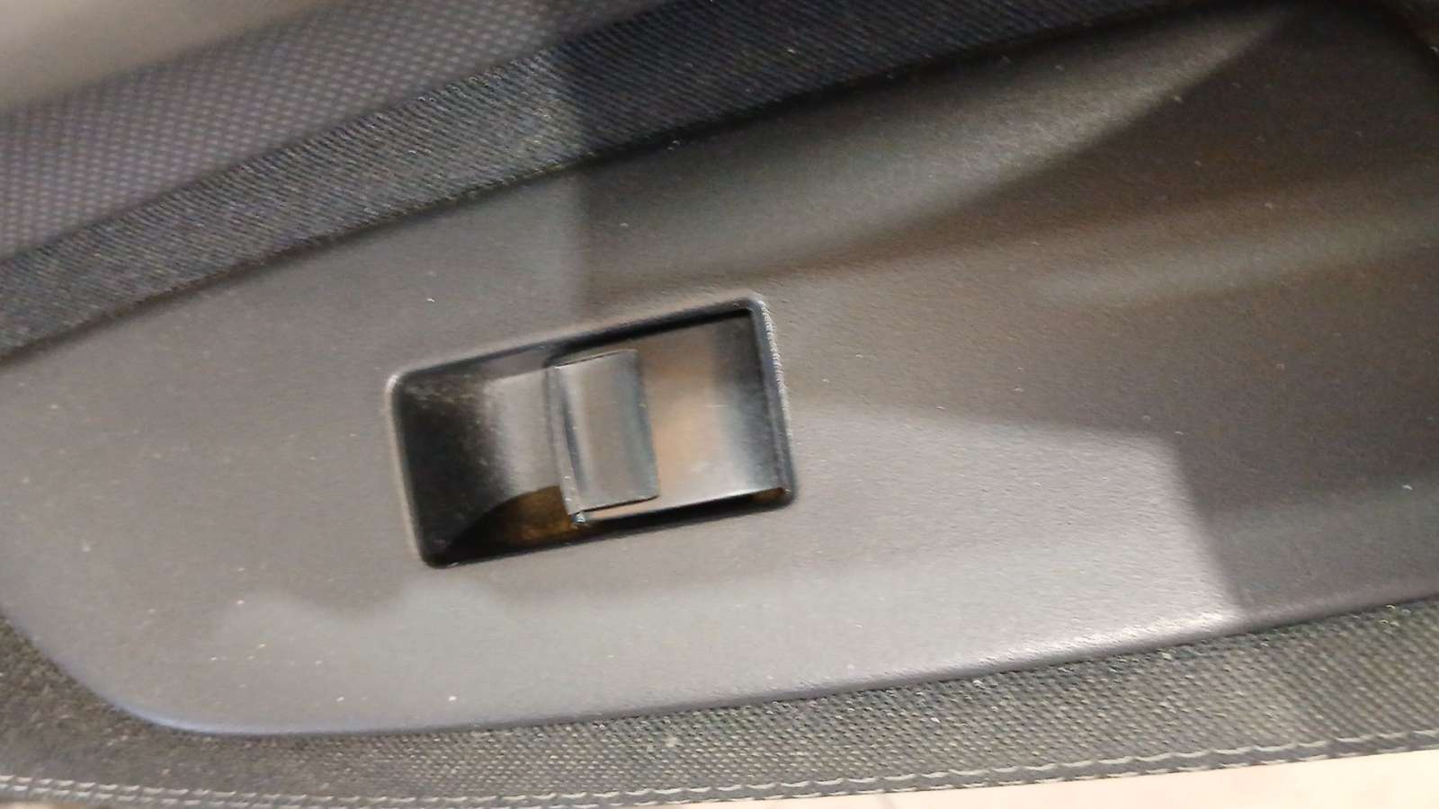 MANDO ELEVALUNAS DELANTERO DERECHO TOYOTA AURIS (_E15_) 2006-2012 (848100D030 1772718)