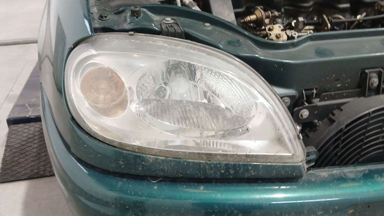 FARO DERECHO CITROËN SAXO (S0, S1) 1996-2004 (6205W2 1773710)