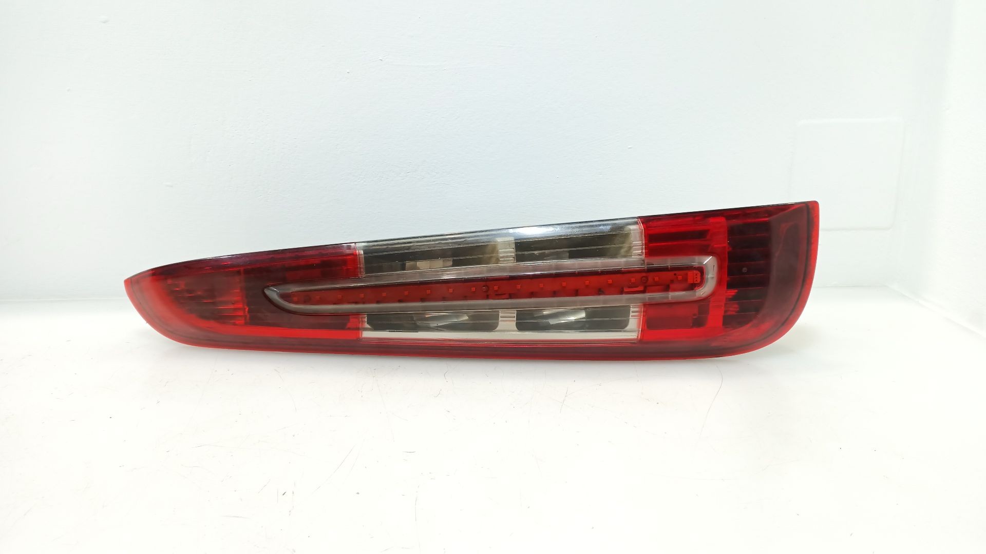 PILOTO TRASERO IZQUIERDO 1543052 1543052 