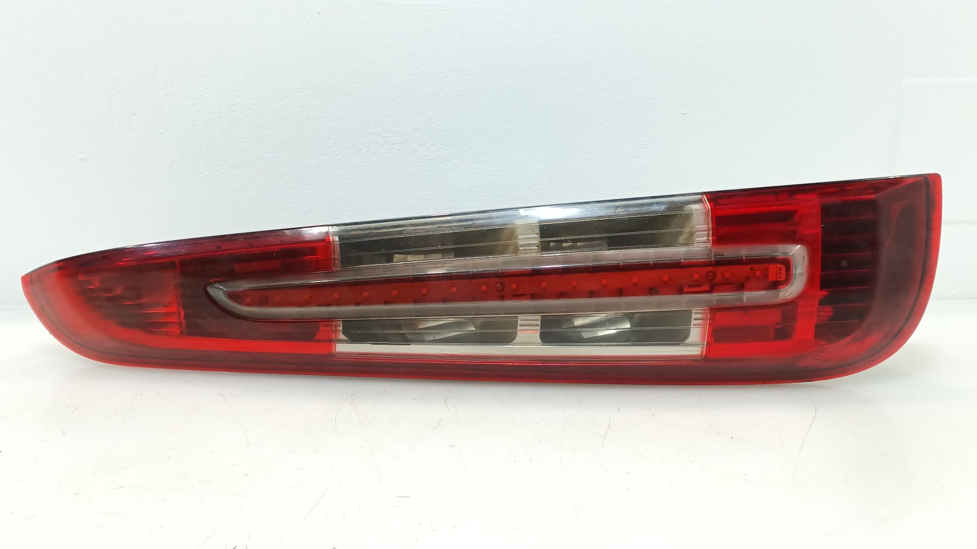 PILOTO TRASERO IZQUIERDO 1543052 1543052 