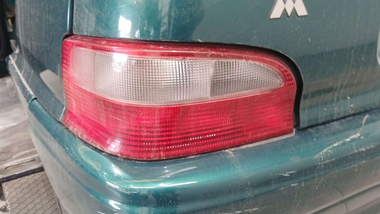 PILOTO TRASERO IZQUIERDO CITROËN SAXO (S0, S1) 1996-2004 (6350L8 1773756)