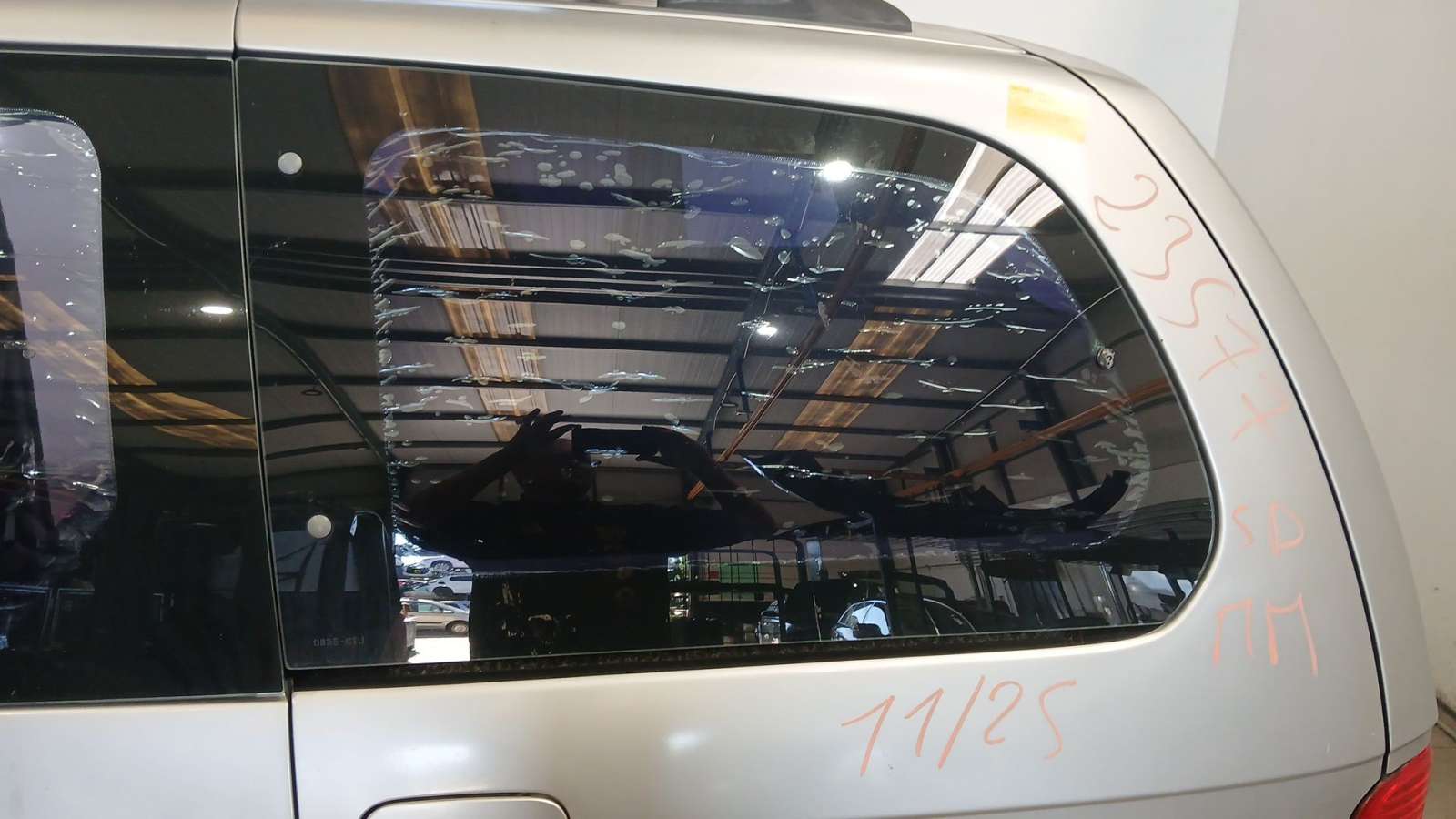 LUNA CUSTODIA TRASERA IZQUIERDA KIA CARNIVAL II (GQ) 1999-2007 (0K55363511B 1777121)