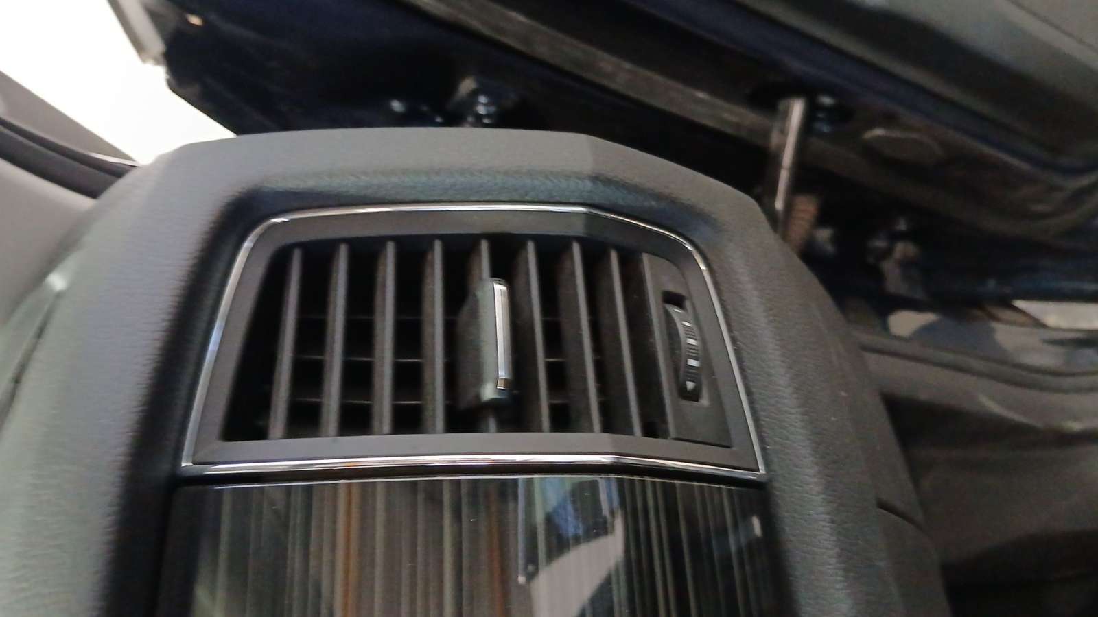 REJILLA AIREADORA SKODA KODIAQ I (NS6, NS7, NV7) 2016- (565819702CRYP 1776571)