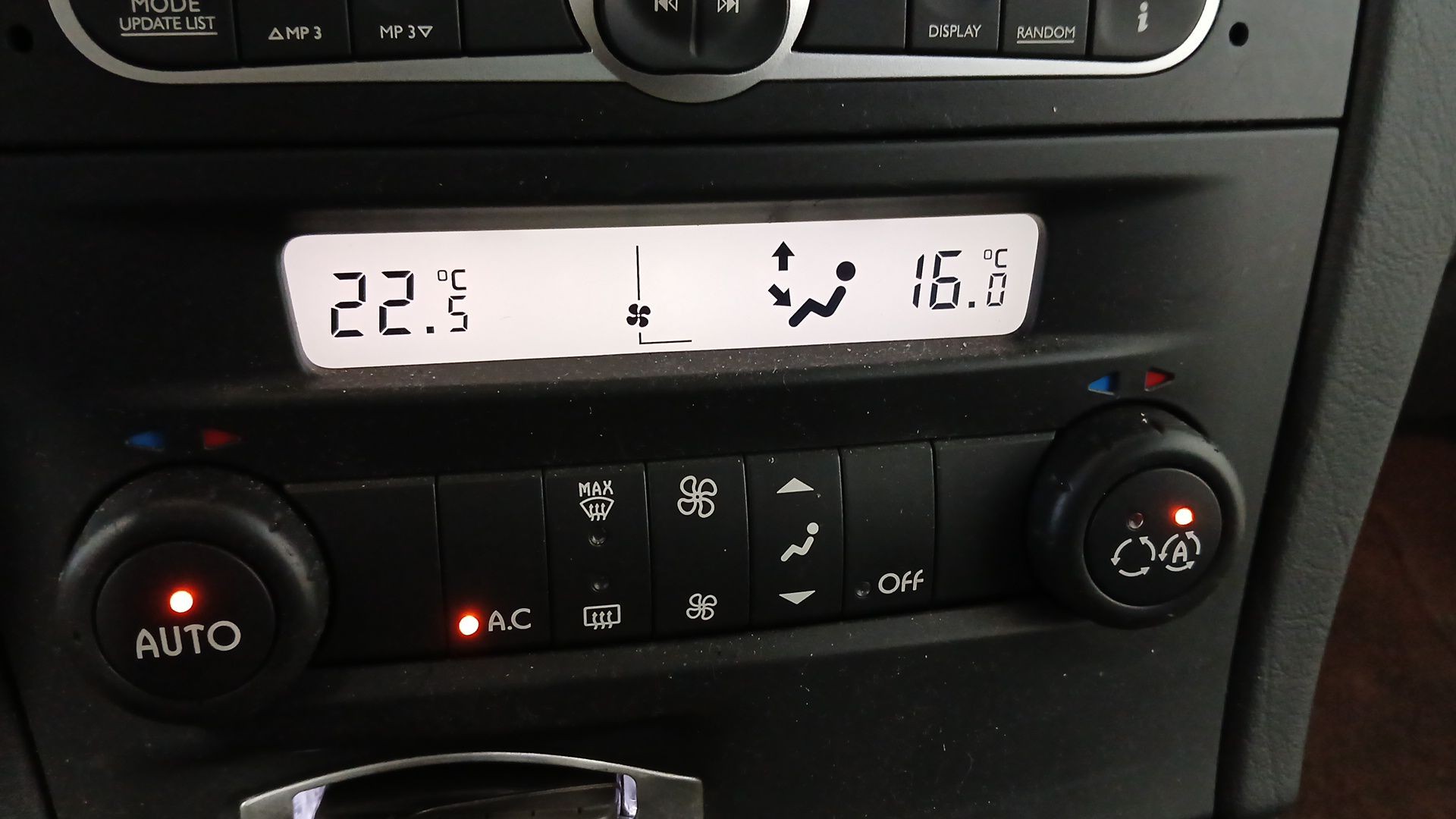 MANDO CLIMATIZADOR RENAULT LAGUNA II (BG0/1_) 2001-2007 (8200465794 1779524)