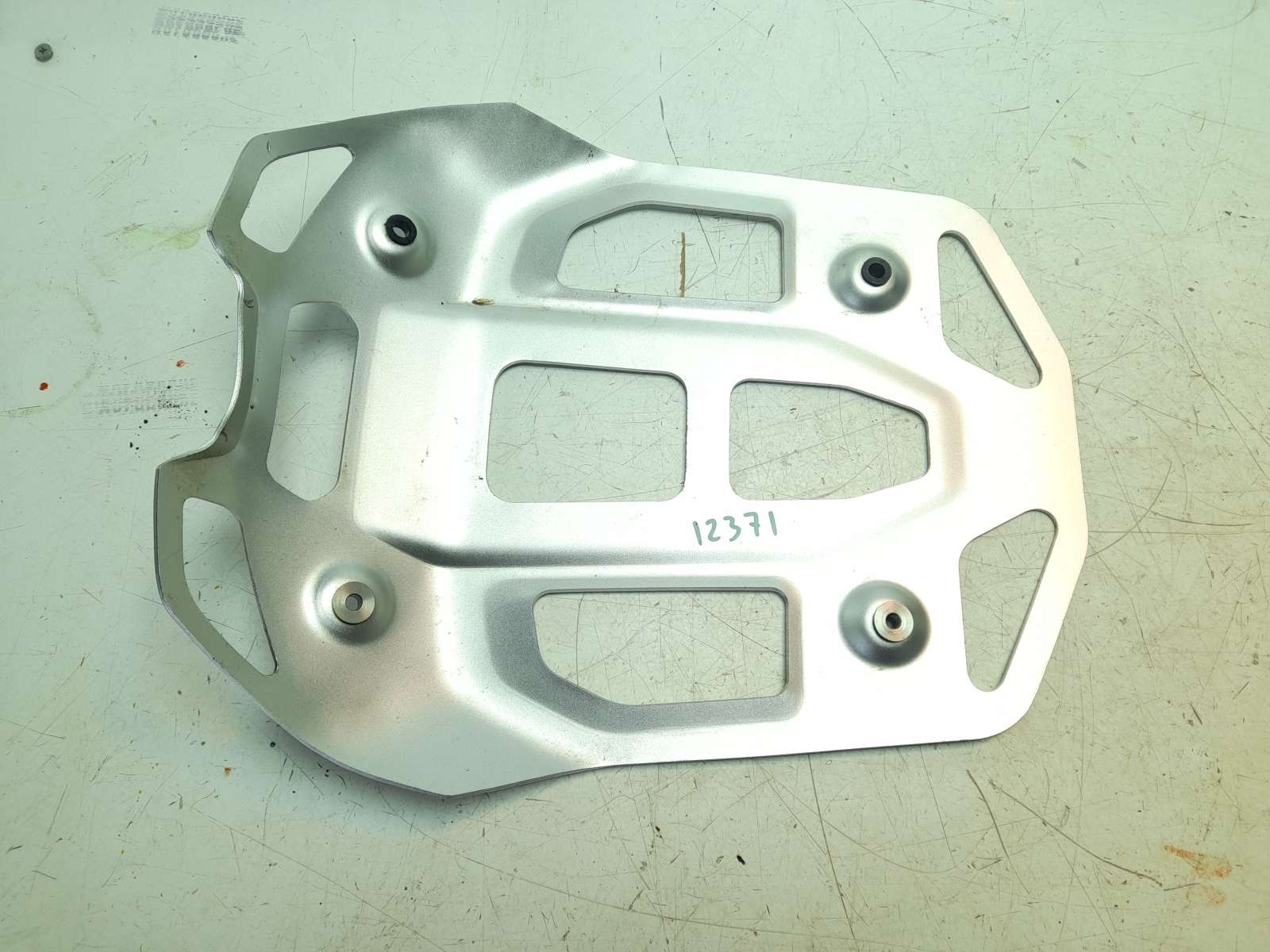 CUBRECARTER 11845A64A33 