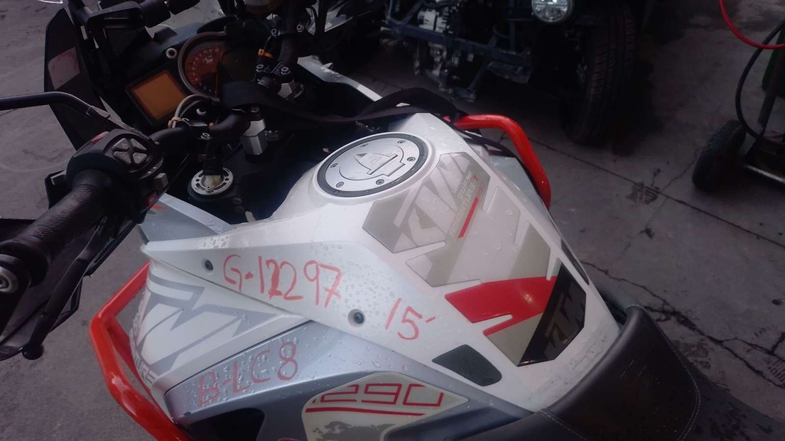 DEPOSITO COMBUSTIBLE 60407013144BGA 