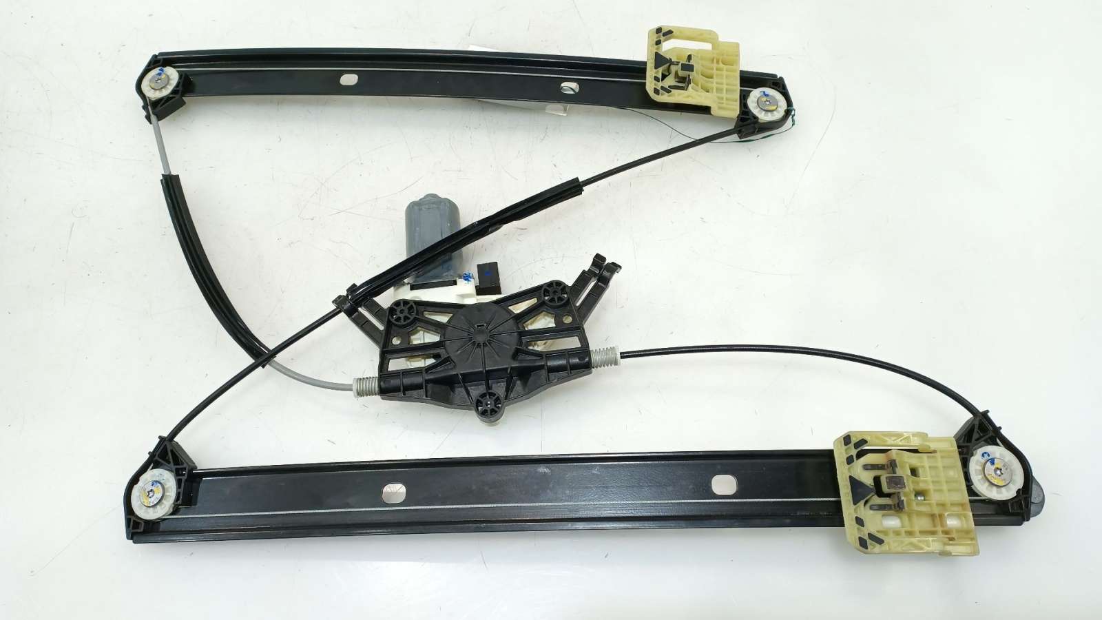 ELEVALUNAS DELANTERO IZQUIERDO 80A837461A 80A837461A 