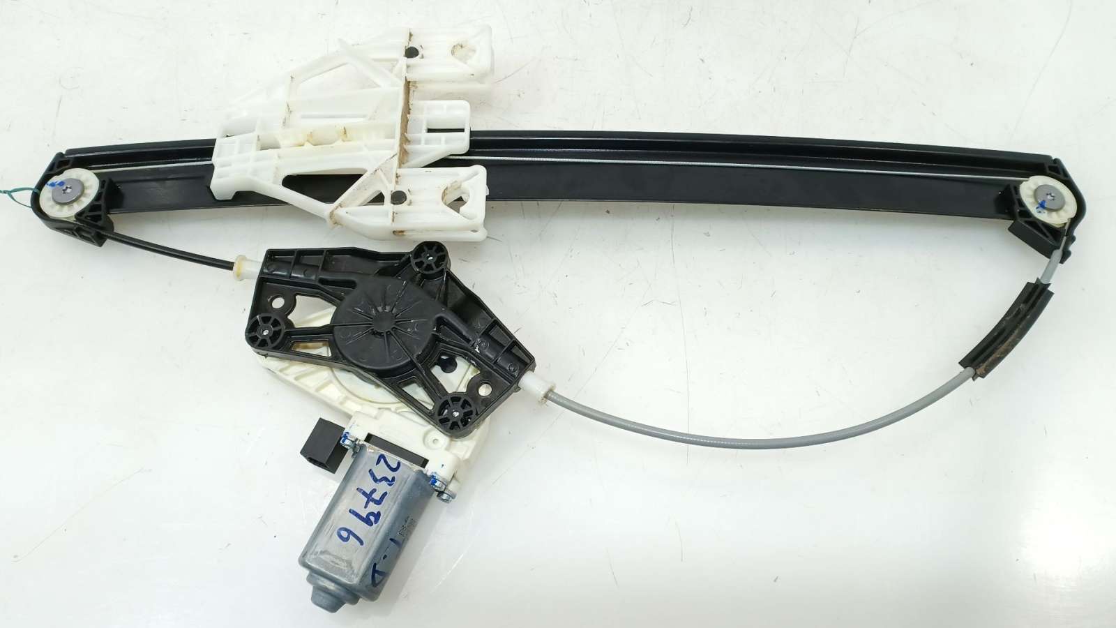 ELEVALUNAS TRASERO DERECHO 80A839462 80A839462 