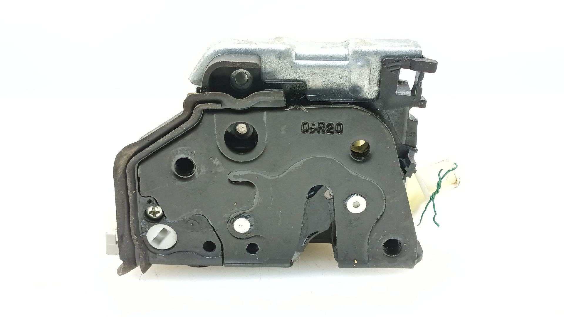 CERRADURA PUERTA TRASERA DERECHA 8X0839016E 8X0839016E 