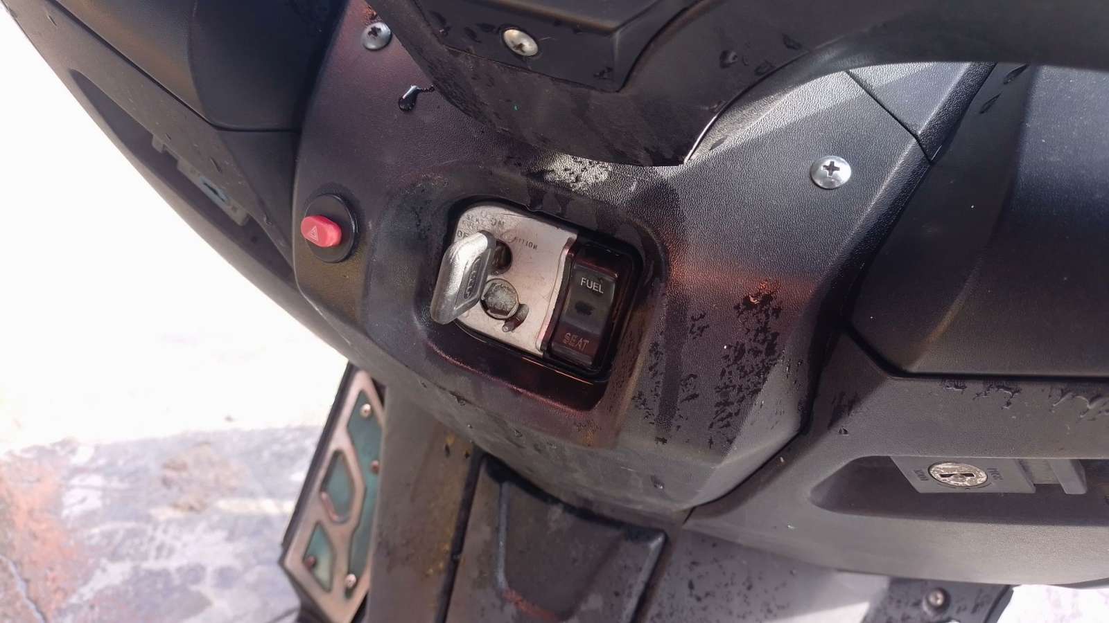 CONMUTADOR DE ARRANQUE MITT 330 GTS - (CONMUTADOR 1503802)