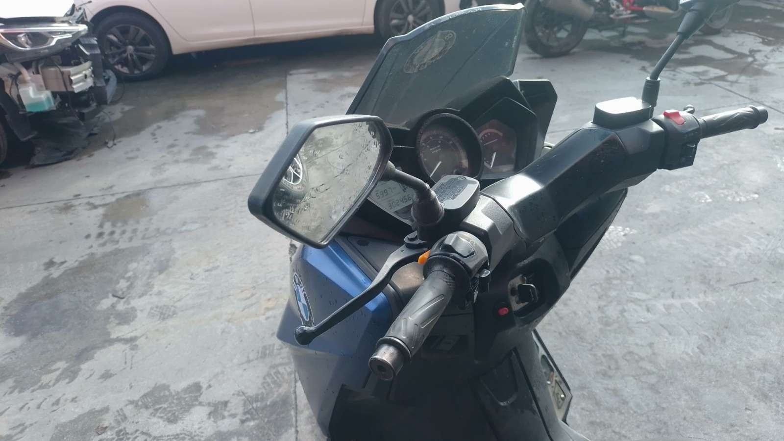 RETROVISOR IZQUIERDO MITT 330 GTS - (RETROVISOR 1503841)