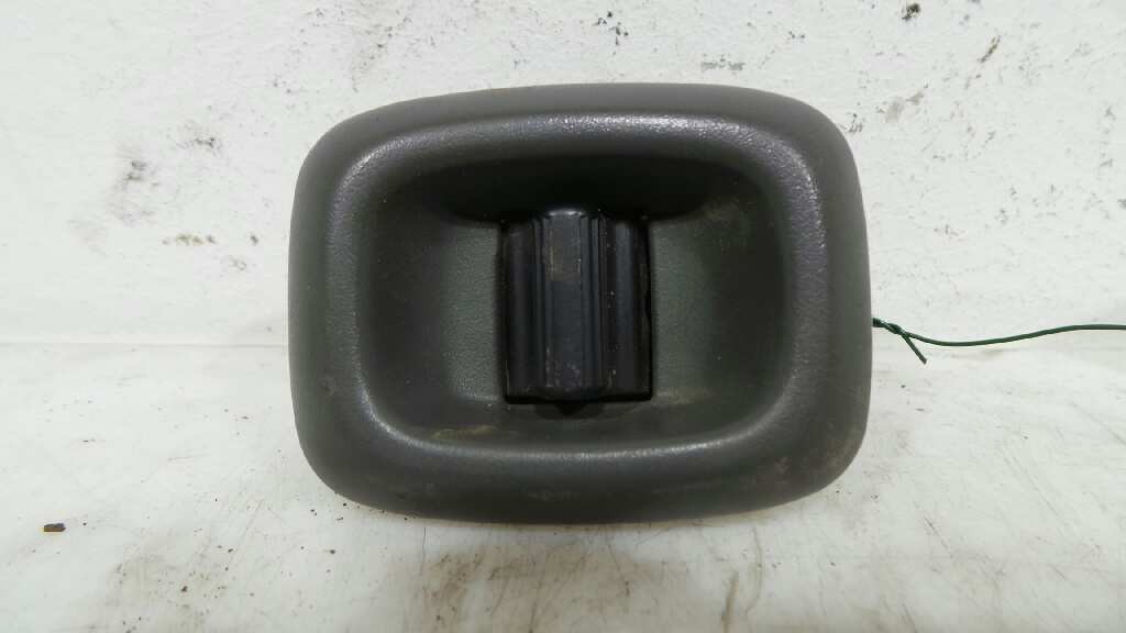 MANDO ELEVALUNAS TRASERO DERECHO SUZUKI BALENO BERLINA SY (EG) 1995-2001 (3799560G005ES 973112)