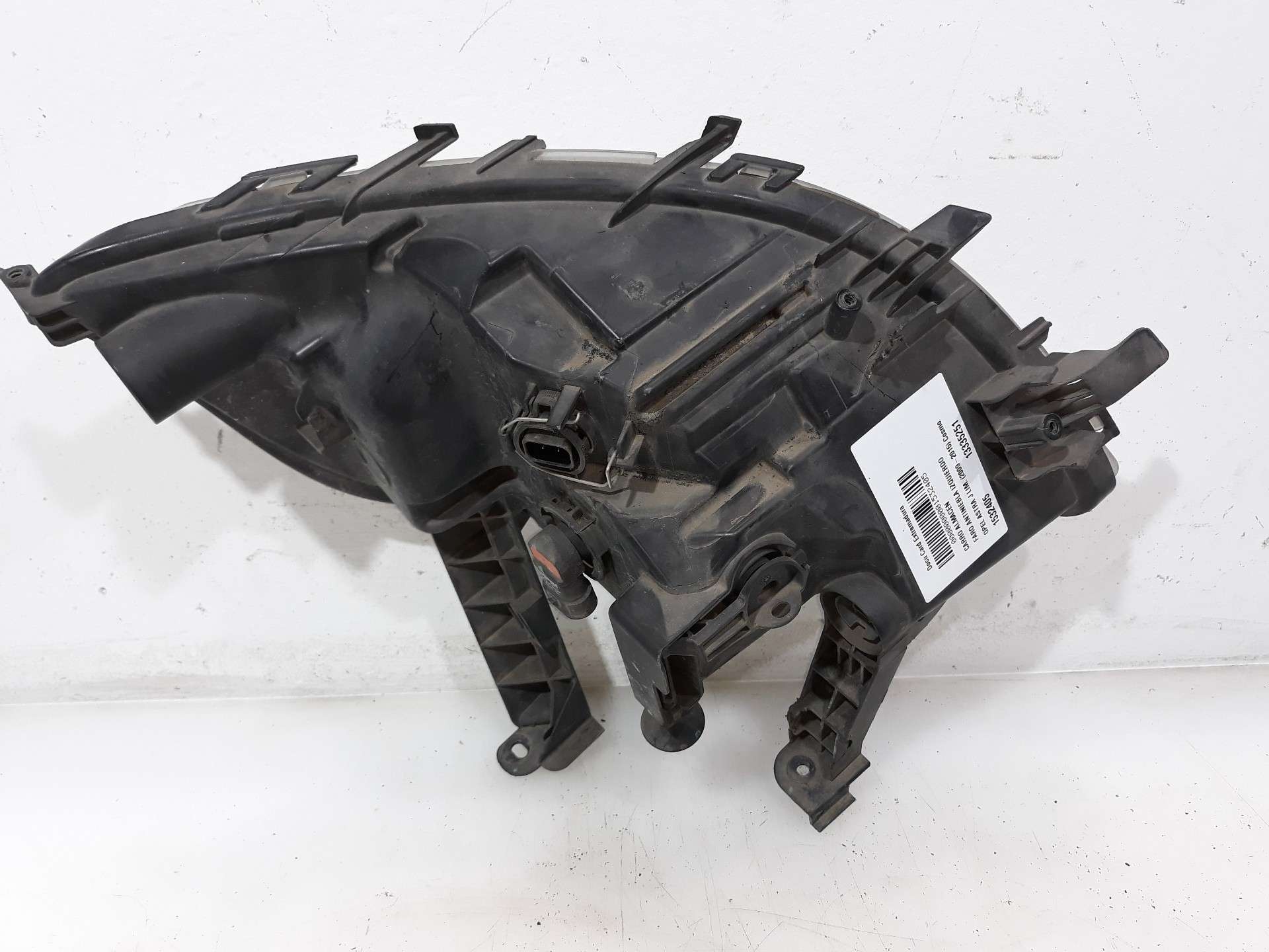 FARO ANTINIEBLA IZQUIERDO OPEL ASTRA J LIM. 2009-2015 (13335251 1532405)