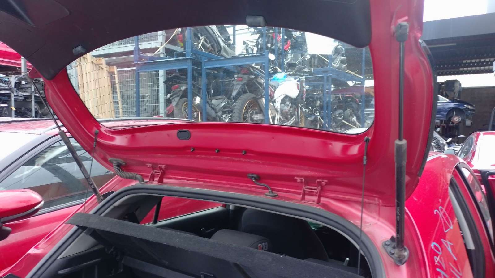 AMORTIGUADORES MALETERO / PORTON KIA RIO IV (YB, SC, FB) 2017- (81770H8010 1508390)