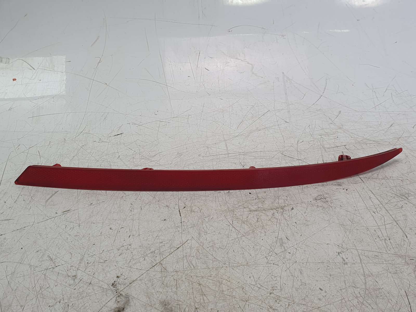 PILOTO TRASERO IZQUIERDO PARAGOLPES 265650627R 