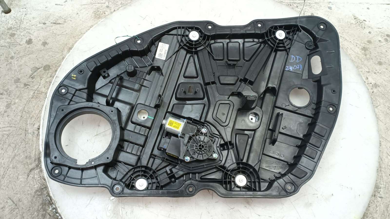 ELEVALUNAS DELANTERO DERECHO 82481D4000 82480D4000 