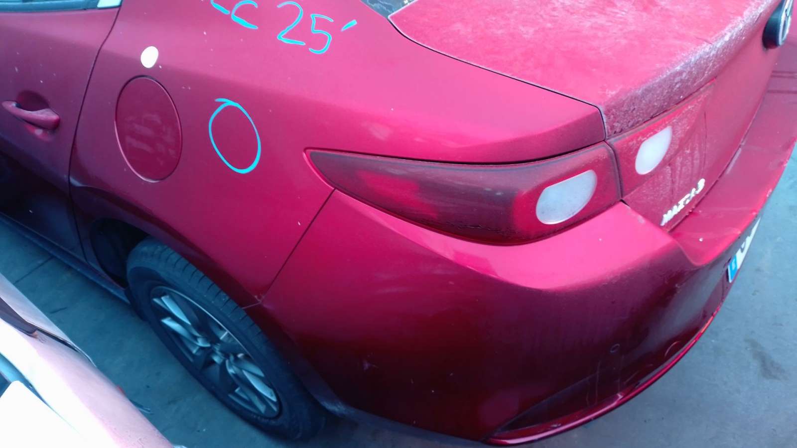 AMORTIGUADOR TRASERO IZQUIERDO MAZDA 3 Sedán - (BCKE28700E 1509319)