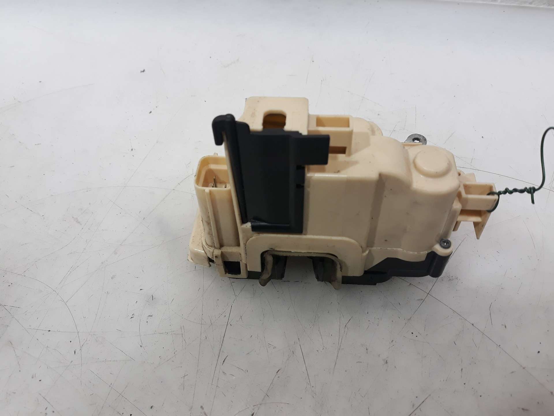 CERRADURA PUERTA DELANTERA IZQUIERDA FIAT PANDA (319) 2012- (520184670 1482198)