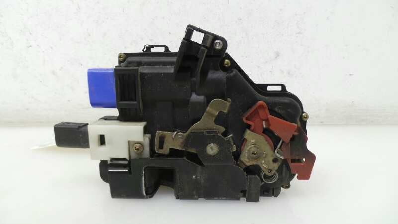 CERRADURA PUERTA DELANTERA DERECHA VOLKSWAGEN TOUAREG (7L6) 2006-2010 (3D1837016 1099800)