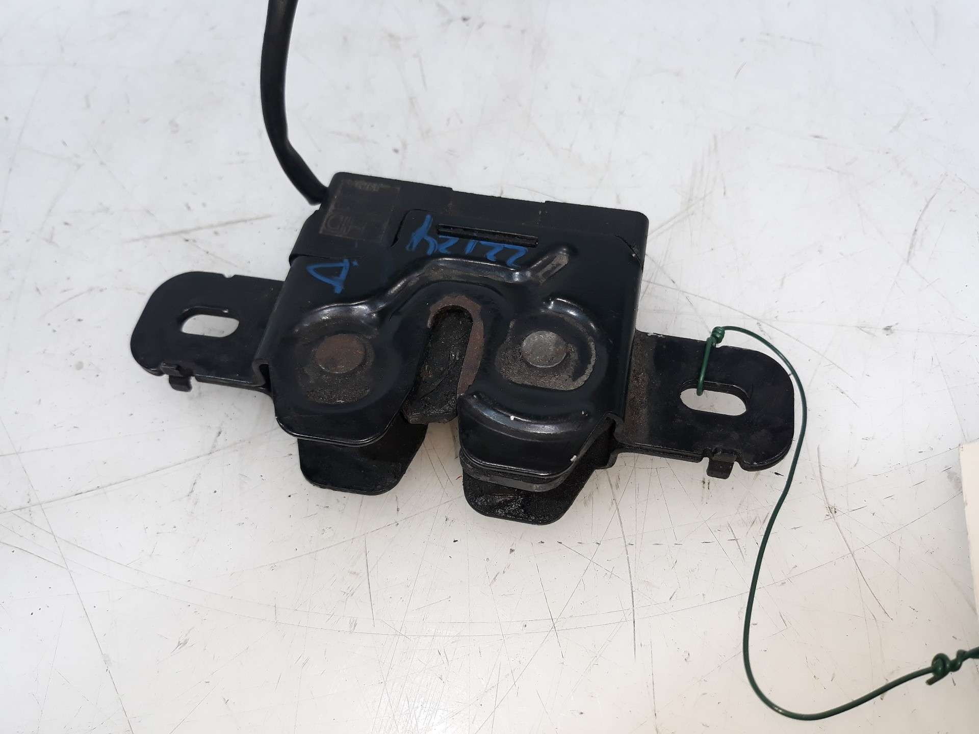 CERRADURA CAPO VOLVO V70 FAMILIAR 2007-2015 (31371016 1535140)